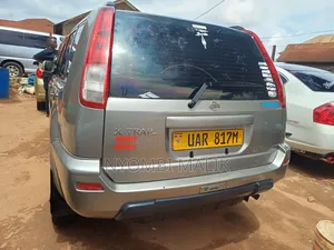 Nissan X-Trail 2004 Gold
