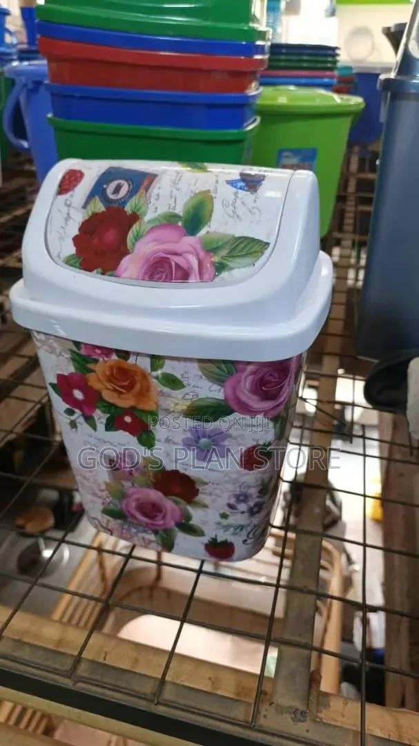 Flower Swing Plastic Dust Bins Plastic Dust Bins 5litres