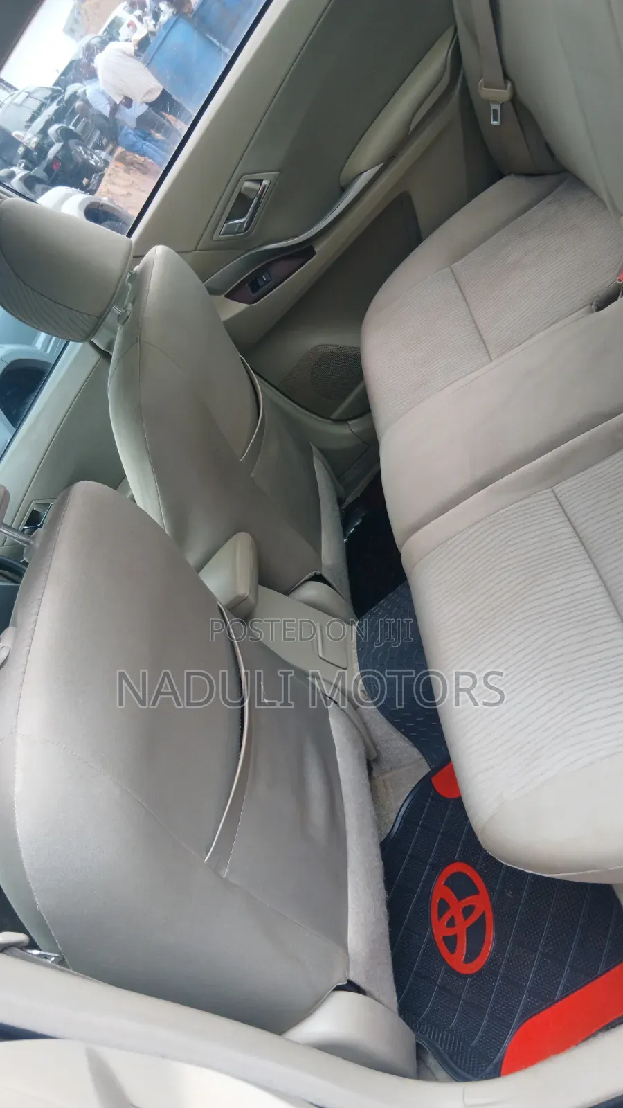 Toyota Premio 2010 Silver