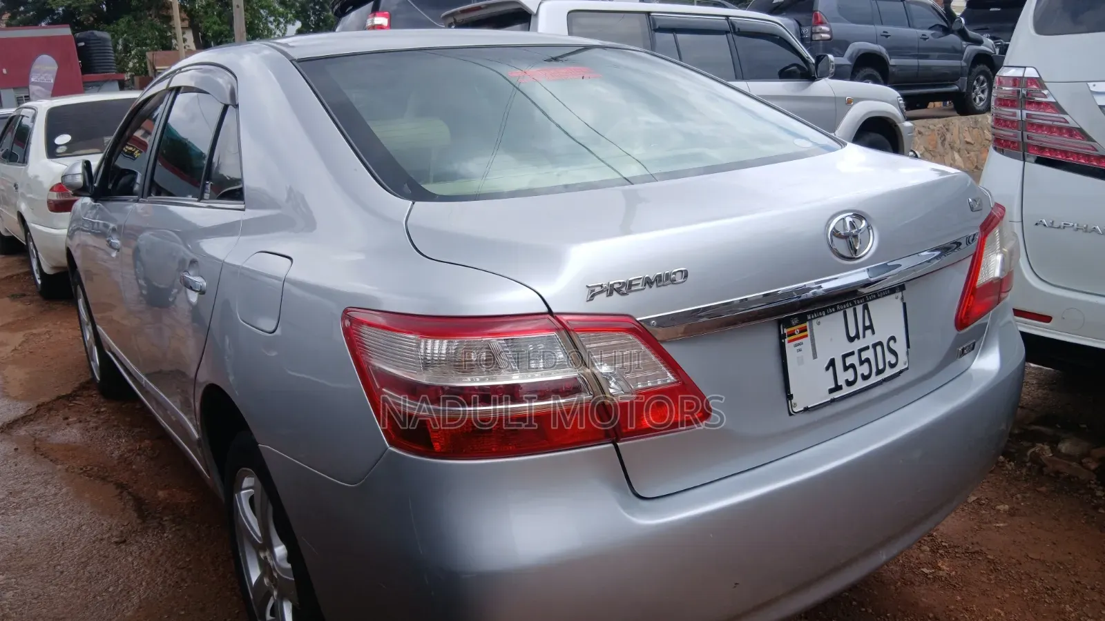 Toyota Premio 2010 Silver