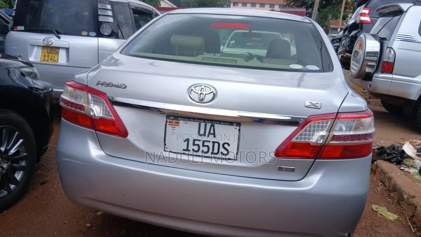 Toyota Premio 2010 Silver