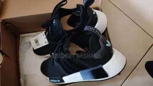 Original Adidas Women's NMD _R1 Shoes