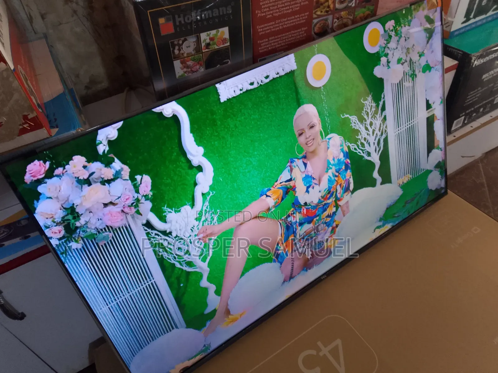 Digital Smart 43 inches TCL Flat Screen With Inbuilt Free to Air Decoder