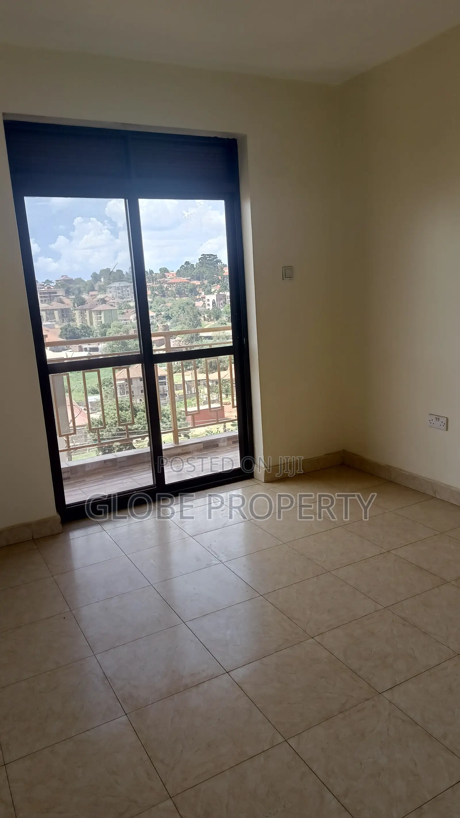 2bdrm Apartment in Kisaasi Apartments, Nakawa for sale