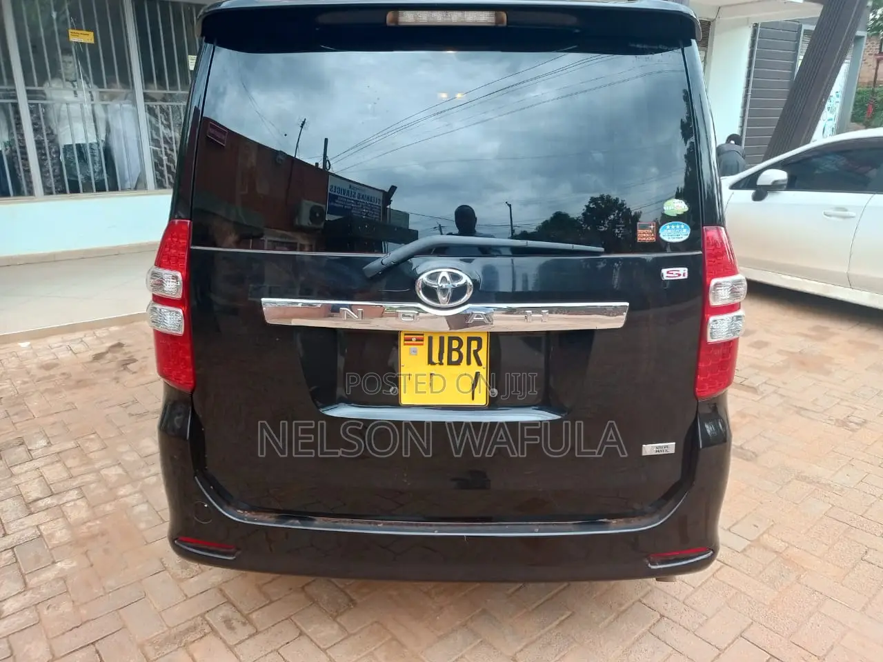 Toyota Noah 2012 Black