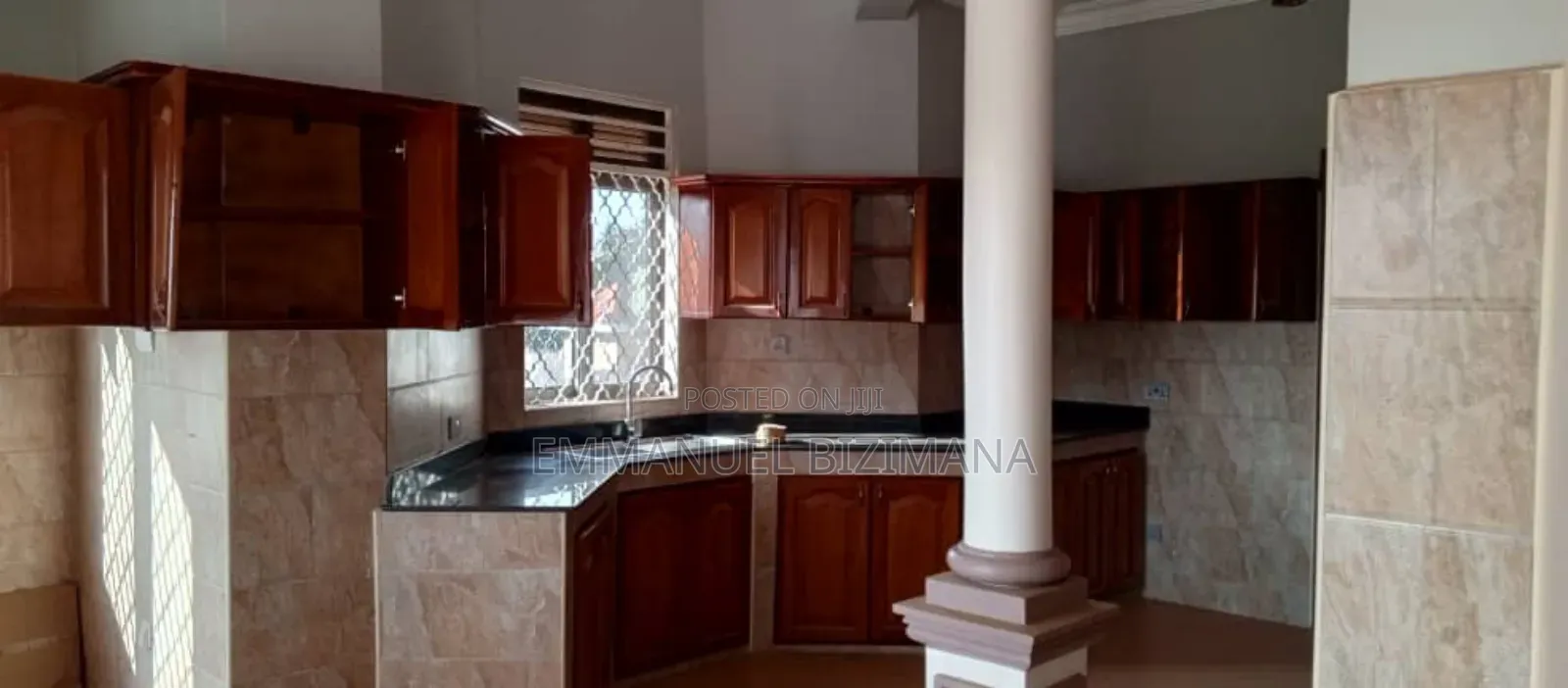 Furnished 6bdrm House in Gayaza, Central Division for sale