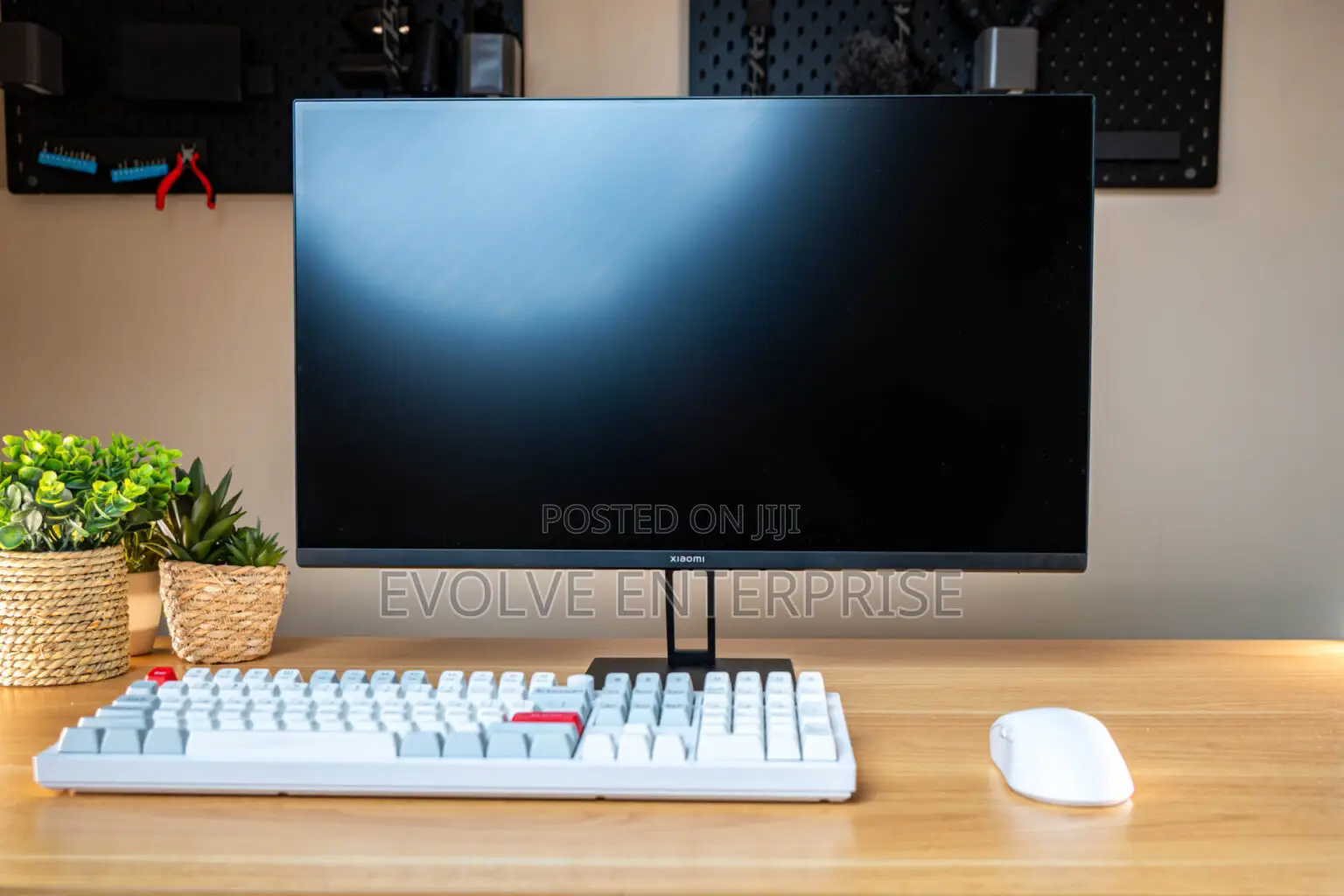 G27qi 27′′ 1440p Ips Gaming Monitor (180hz, 1ms)