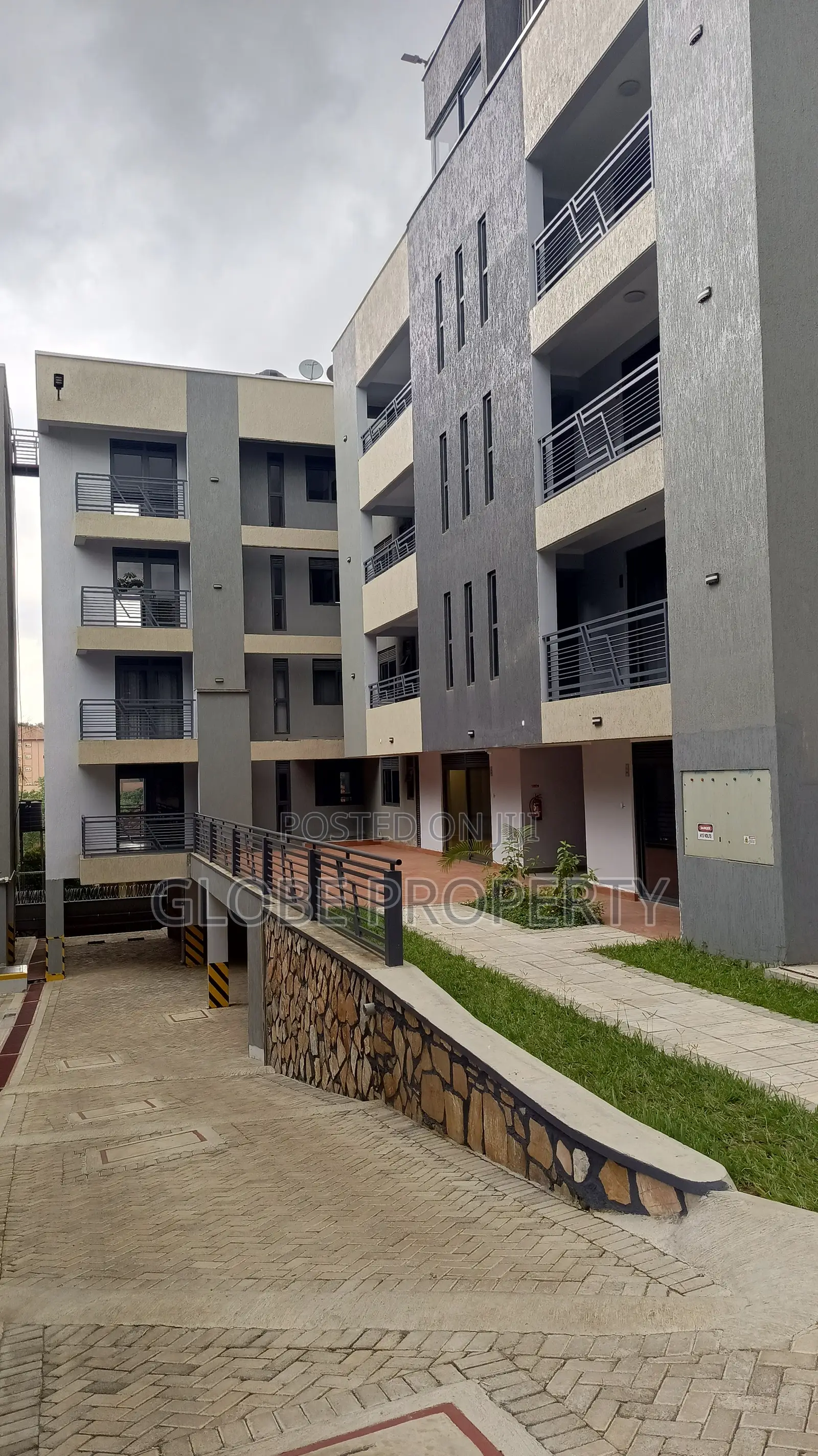 2bdrm Apartment in Kiwatule Apartments, Kira for sale