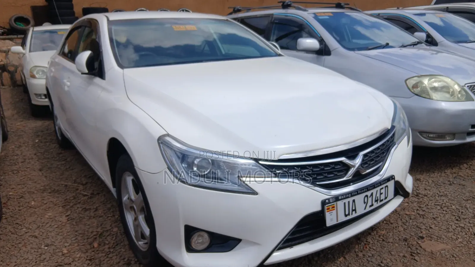 Toyota Mark X 2012 White