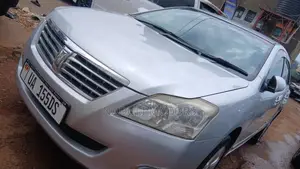 Toyota Premio 2010 Silver
