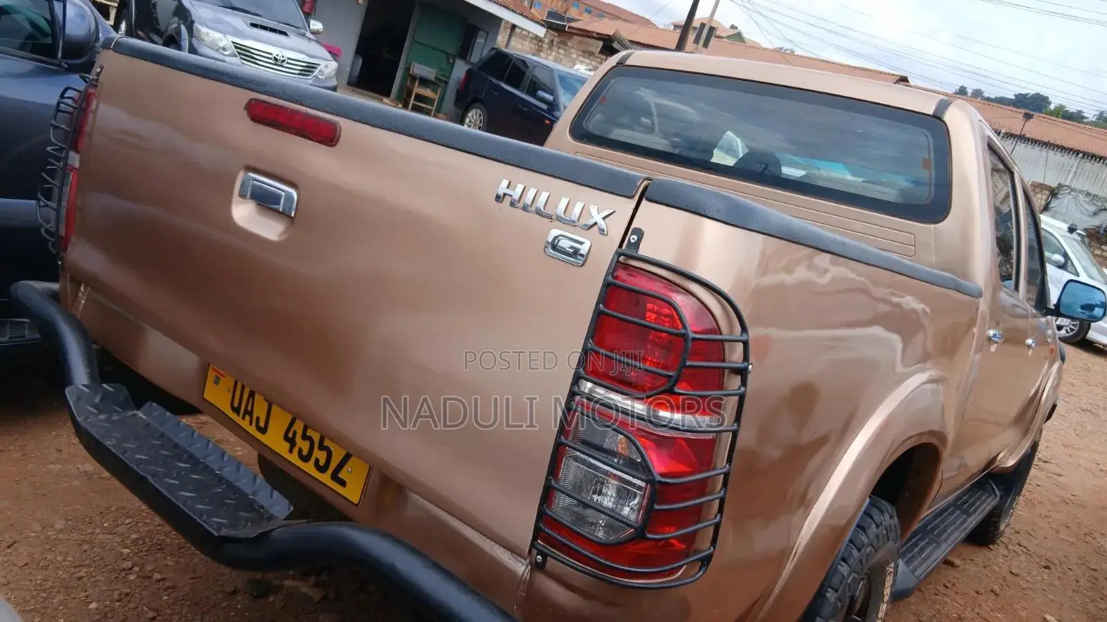 Toyota Hilux 2008 Gold