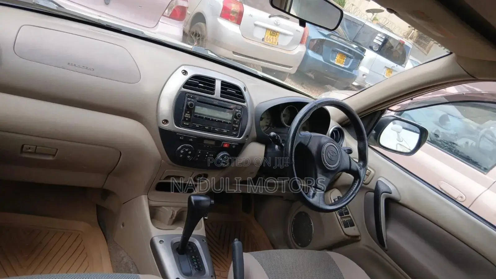 Toyota RAV4 Automatic 2003 Gold