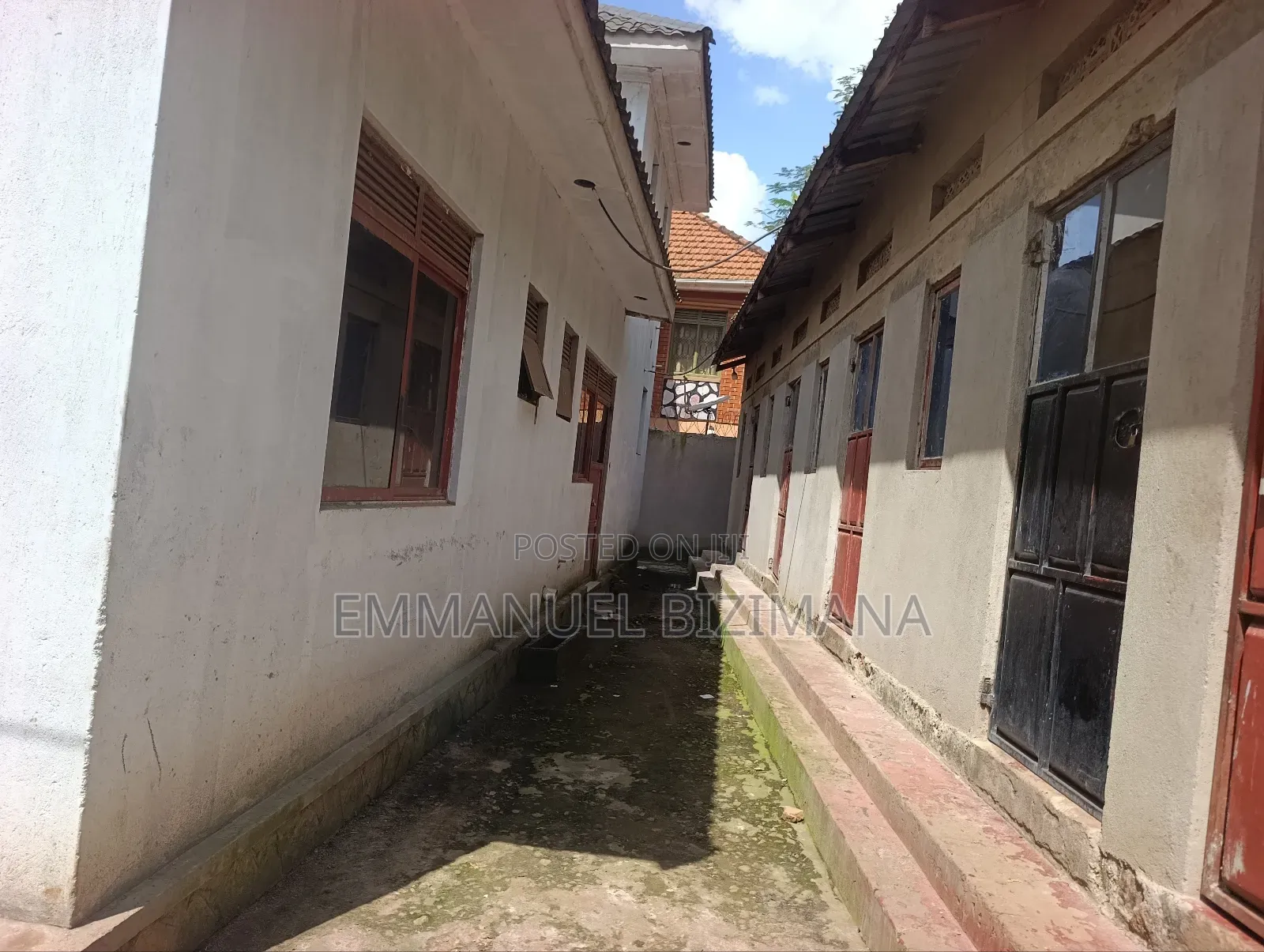 Furnished 4bdrm House in Kyaliwajjala, Central Division for sale
