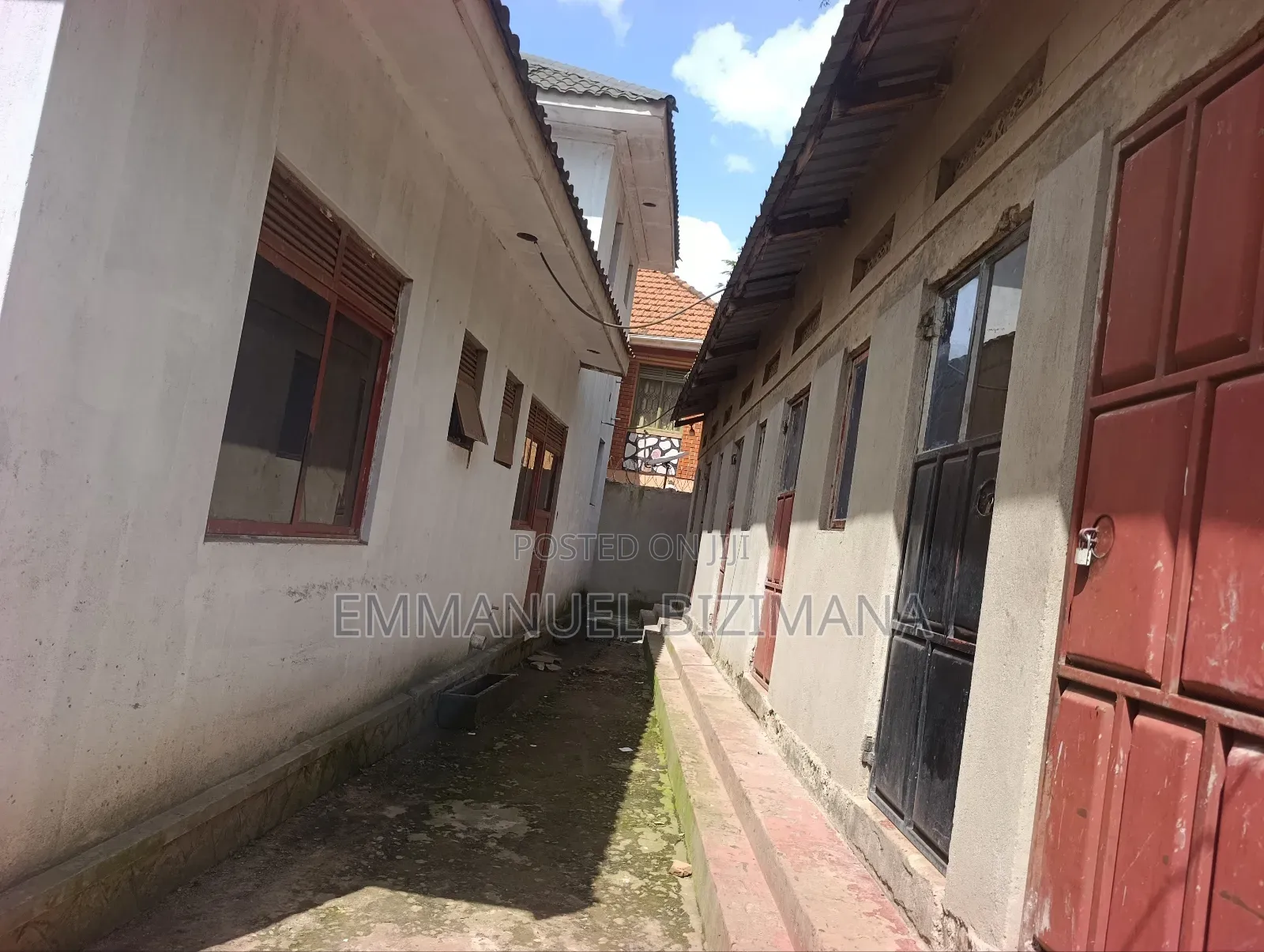 Furnished 4bdrm House in Kyaliwajjala, Central Division for sale