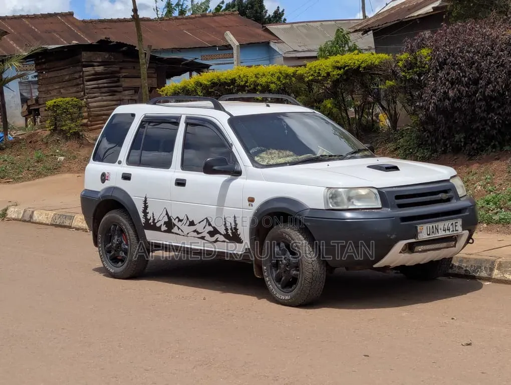 Land Rover Freelander 2001 White