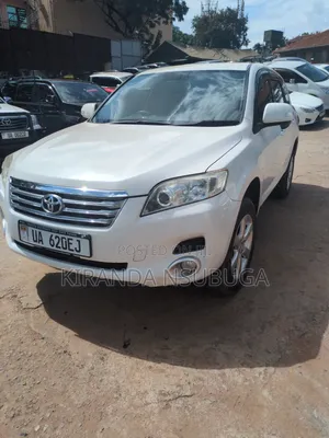 Toyota Vanguard 2009 White