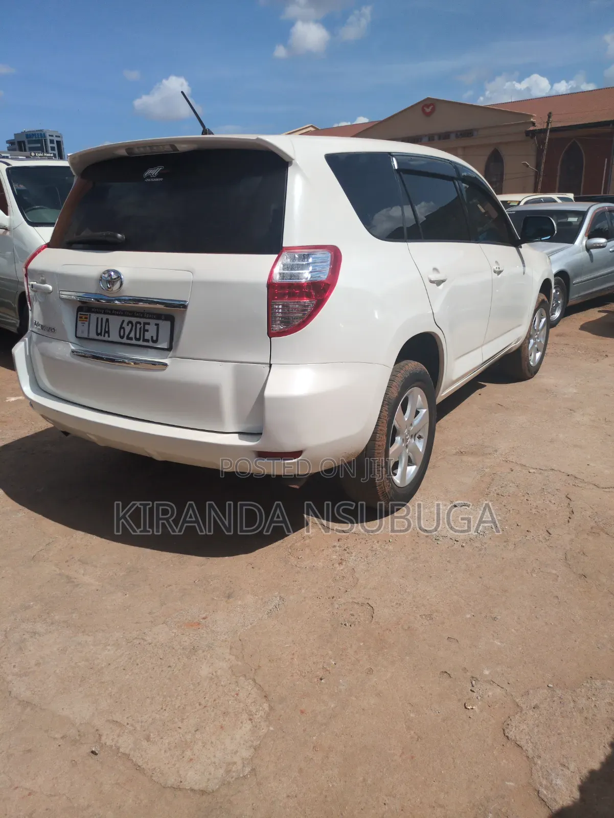 Toyota Vanguard 2009 White