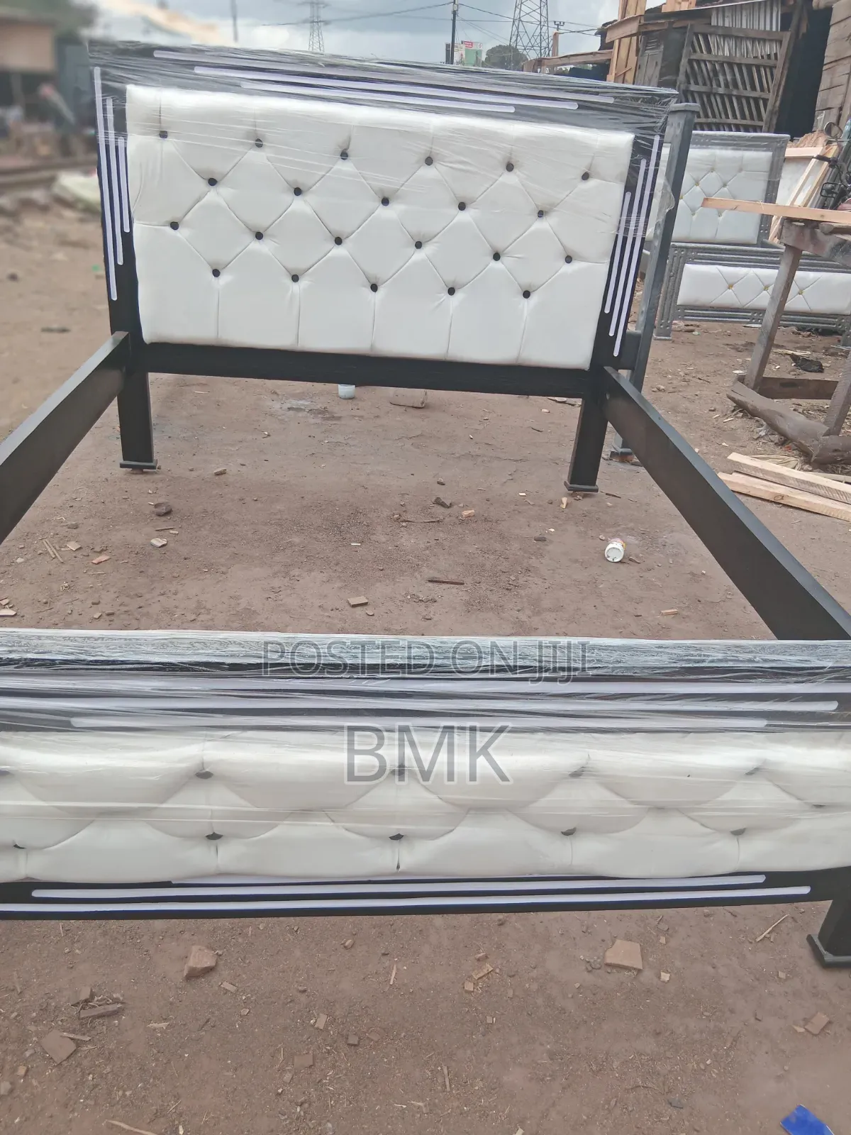 5by6 Super Quality Bed