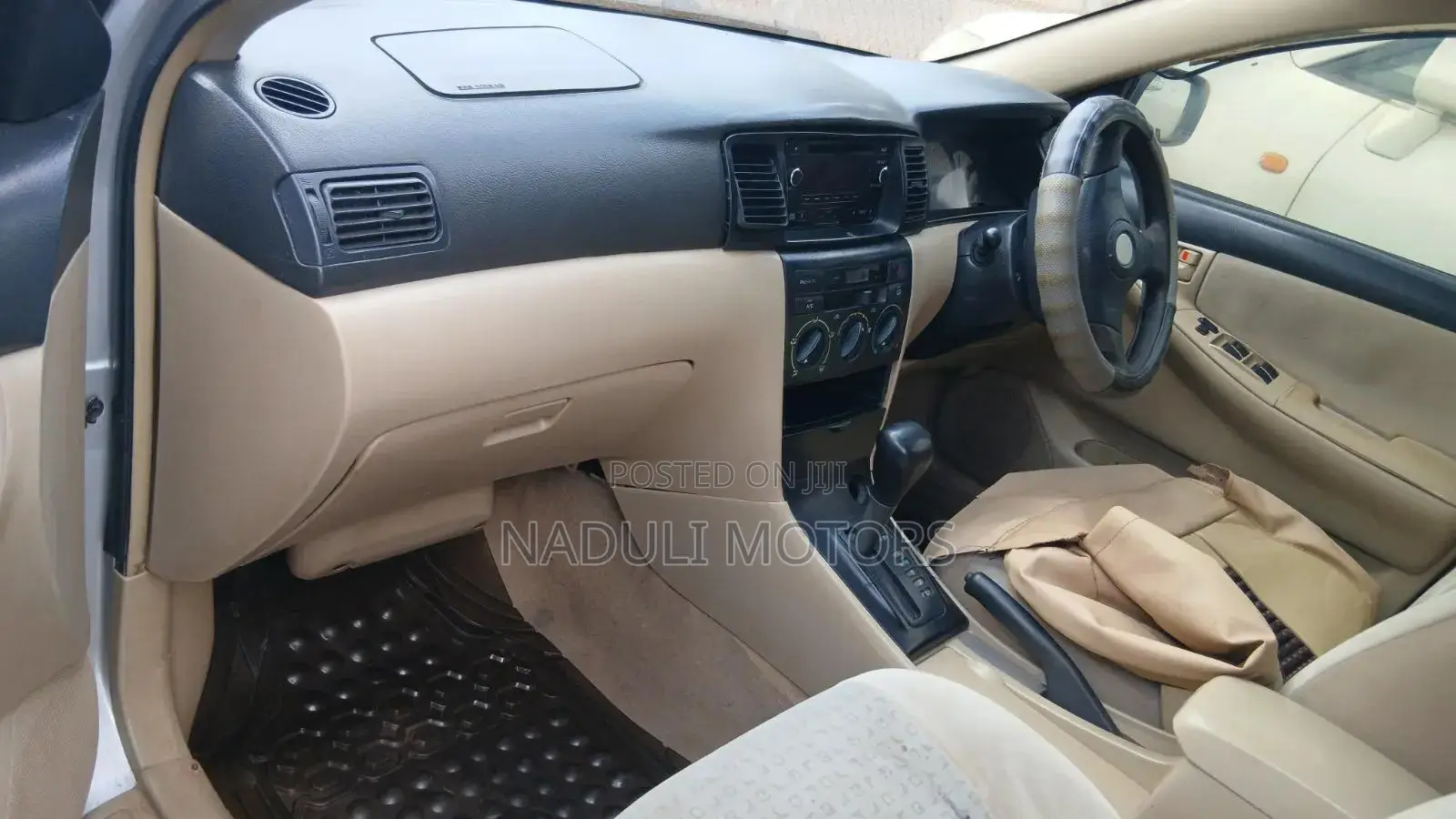 Toyota Corolla RunX 2007 Silver