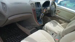 Toyota Harrier 2003 Black