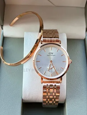 Rose Gold White Face Daniel Wellington Women's Wrist Analog Watch