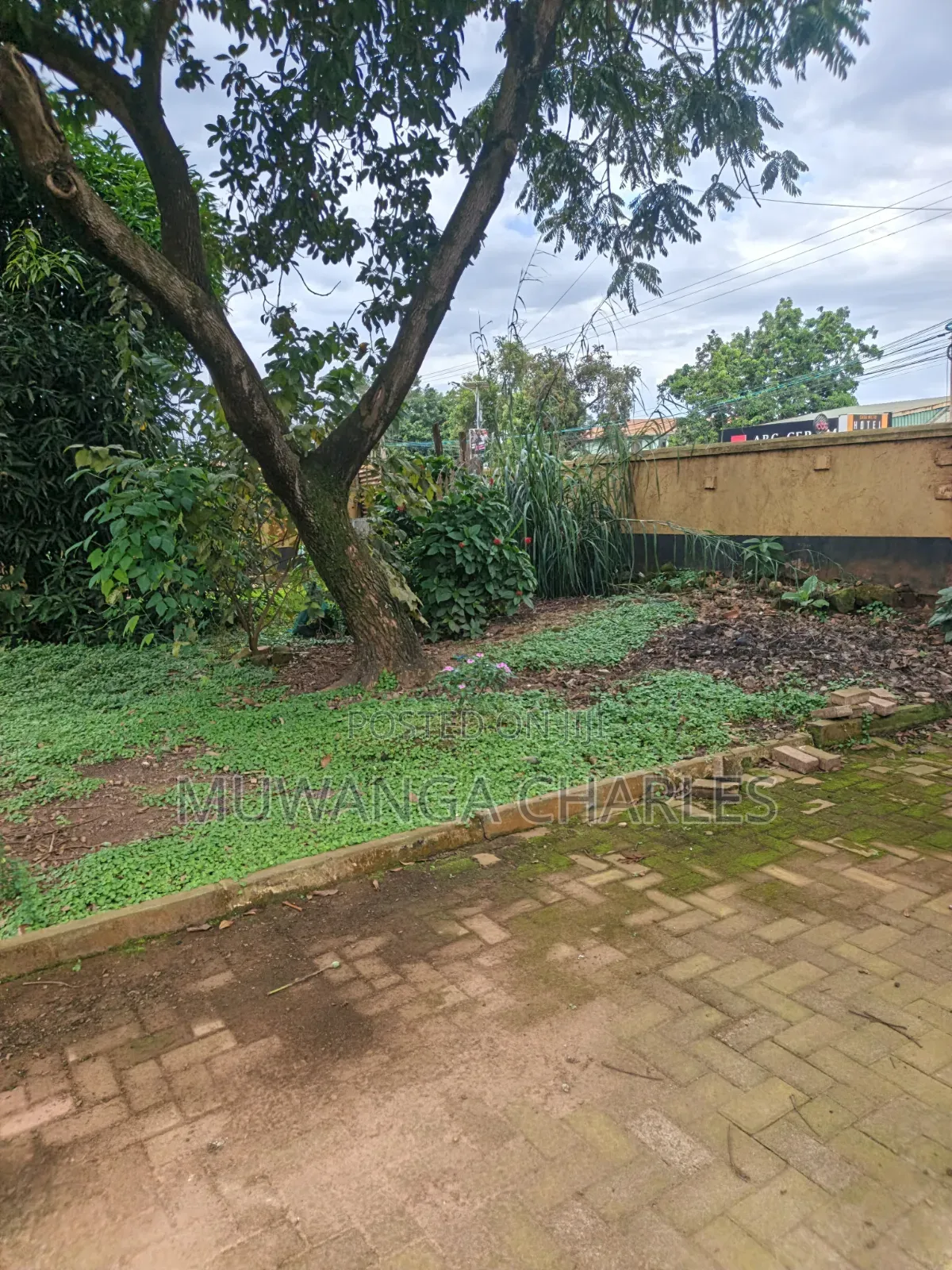 Commercial Plot on Sale in Ntinda