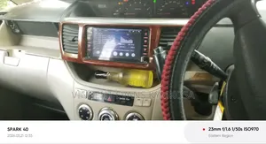 Toyota Noah 2002 Maroon