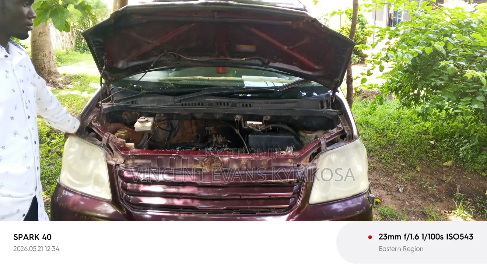 Toyota Noah 2002 Maroon
