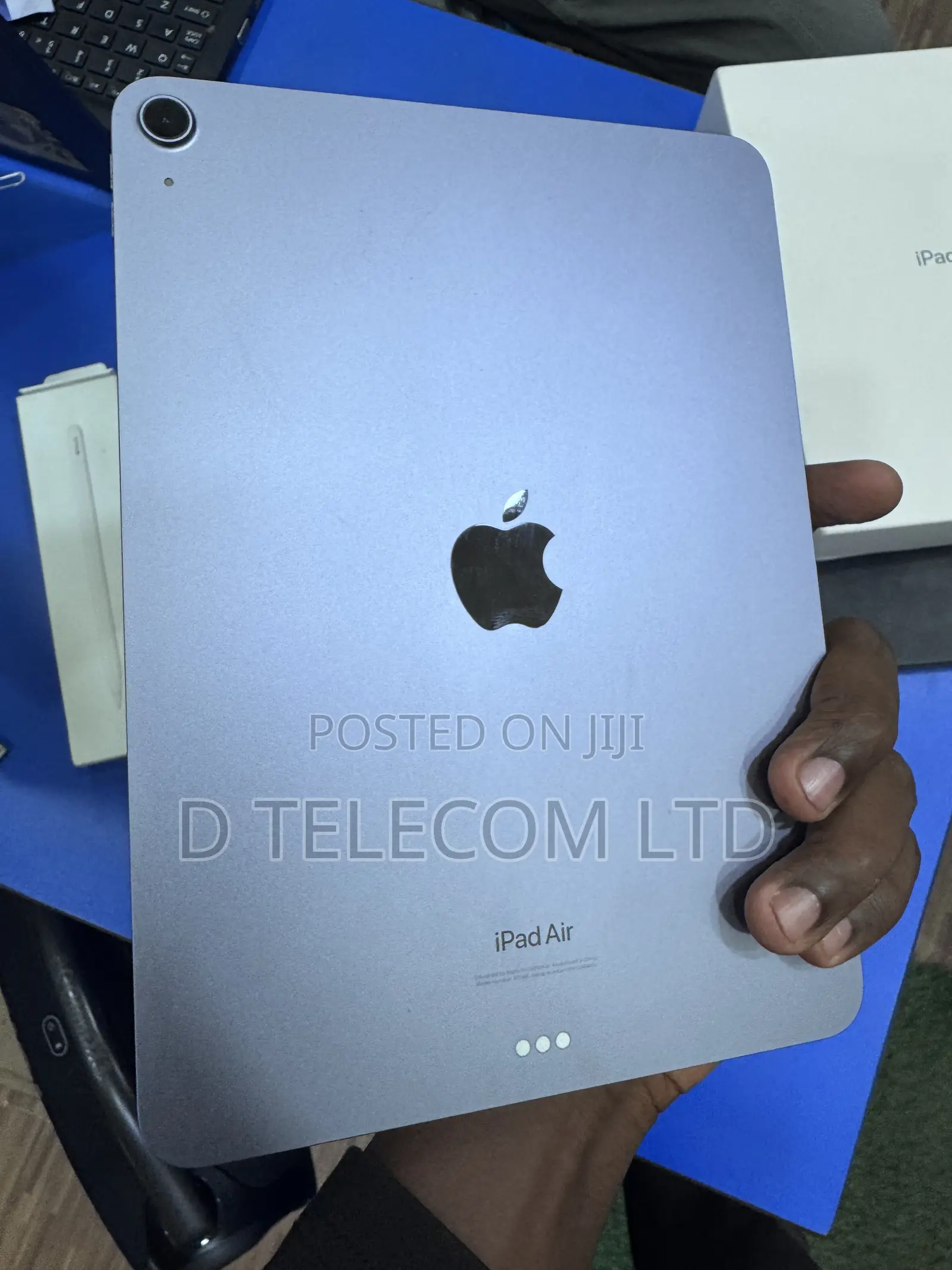 Apple iPad Air (2022) 256 GB Gray