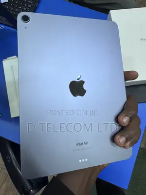 Apple iPad Air (2022) 256 GB Gray