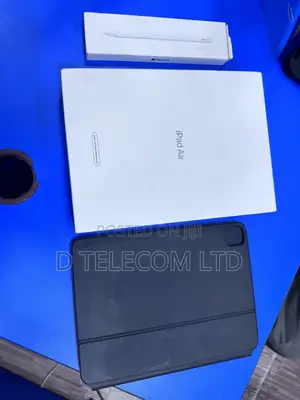 Apple iPad Air (2022) 256 GB Gray