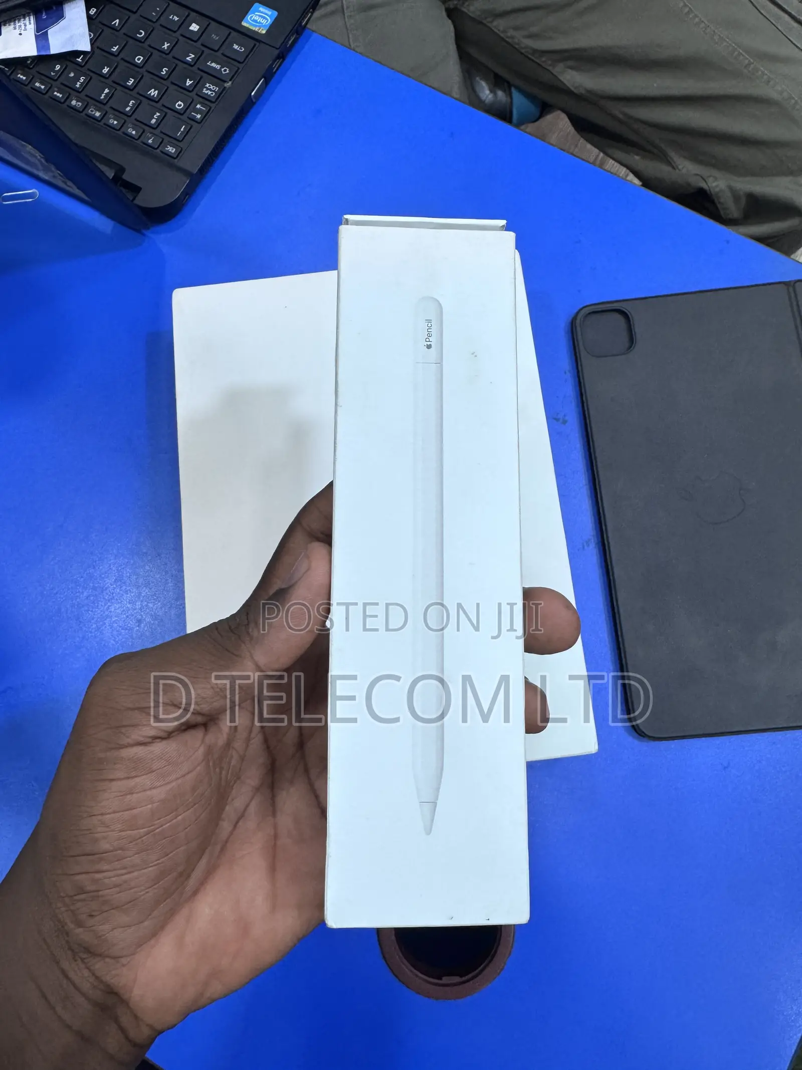 Apple iPad Air (2022) 256 GB Gray