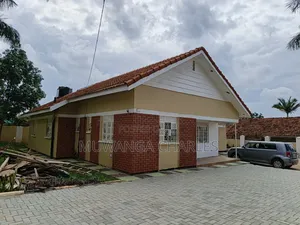 3bdrm Bungalow in Fs Properties Ltd, Nakawa for rent