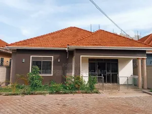 3bdrm Bungalow in Kisaasi, Nakawa for rent