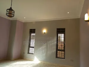 3bdrm Bungalow in Kisaasi, Nakawa for rent