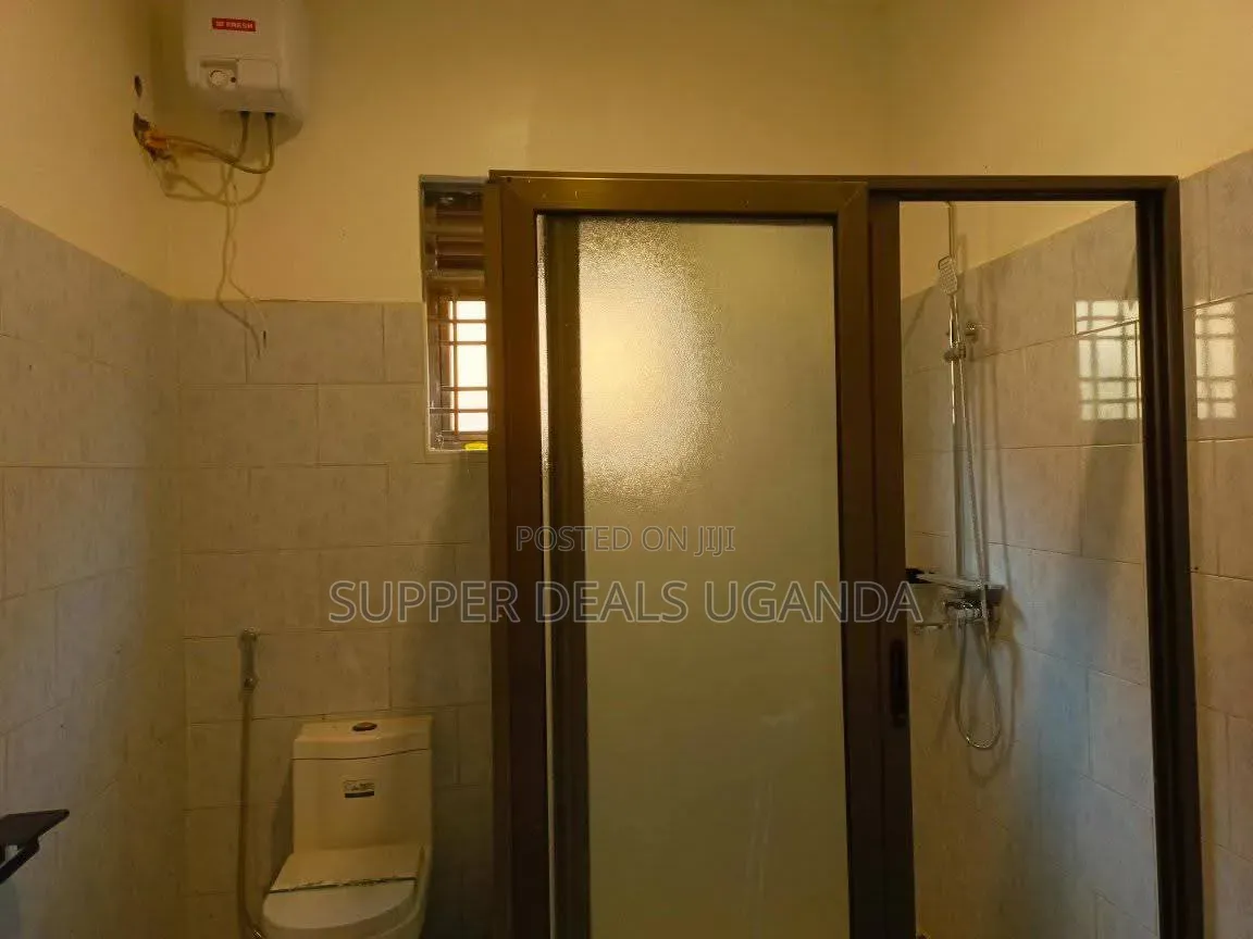 3bdrm Bungalow in Kisaasi, Nakawa for rent