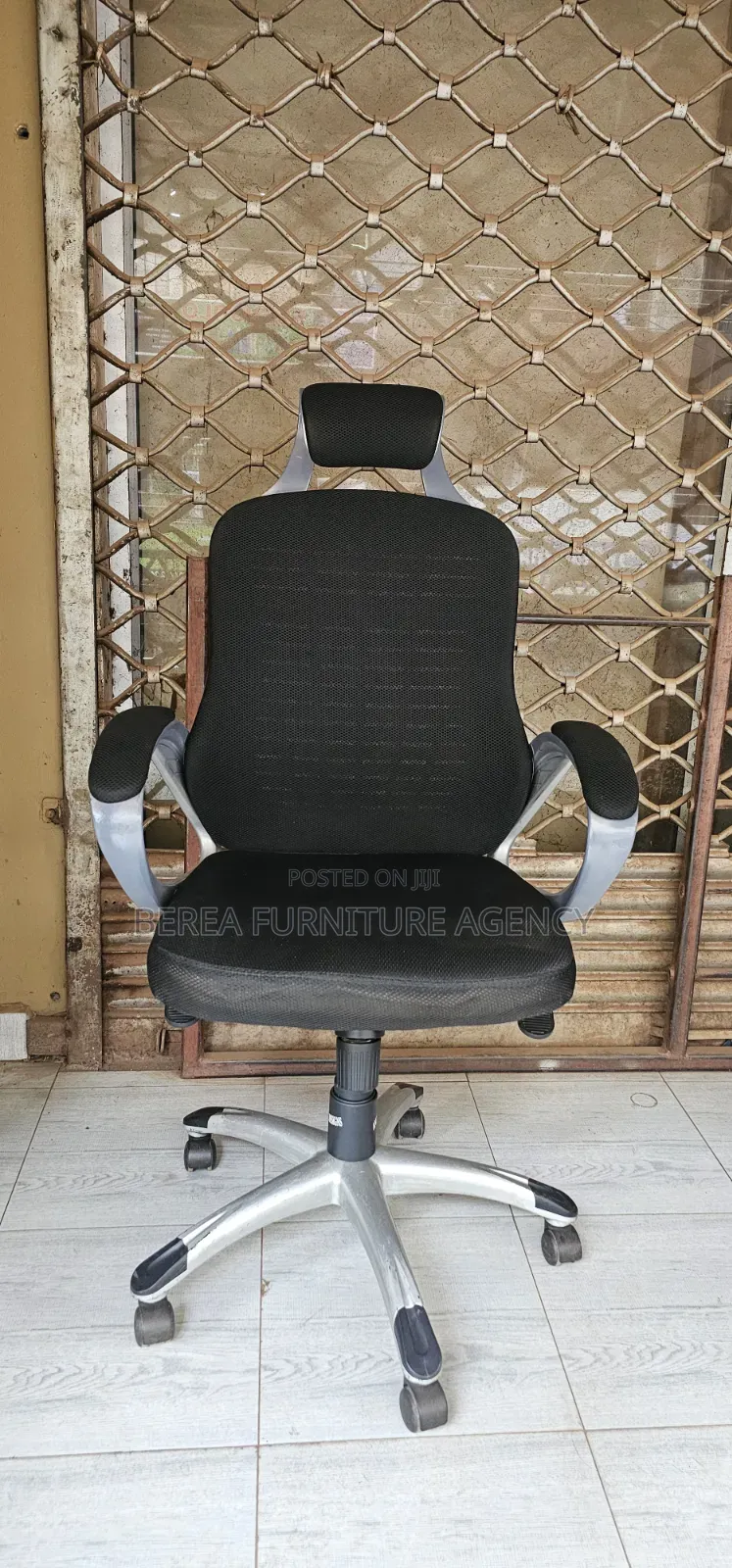 Grey Black Adjustable Mesh Office Chair