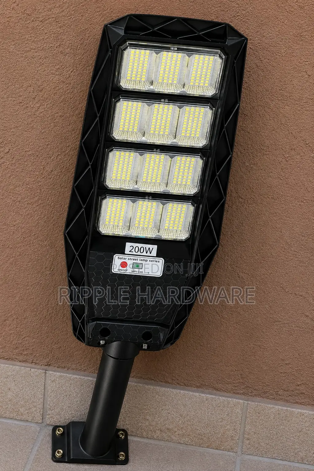 200w Solar Street Light Waterproof Outdoor Security Lamp Kampala