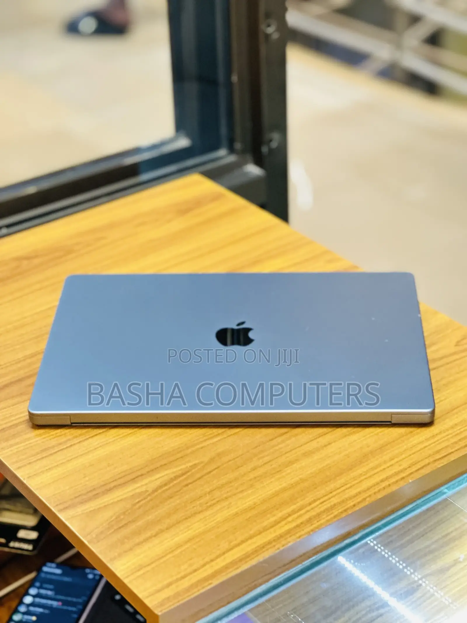 New Apple MacBook Pro 2023 M2 Max 16-inch 16GB Apple M2 SSD 512GB
