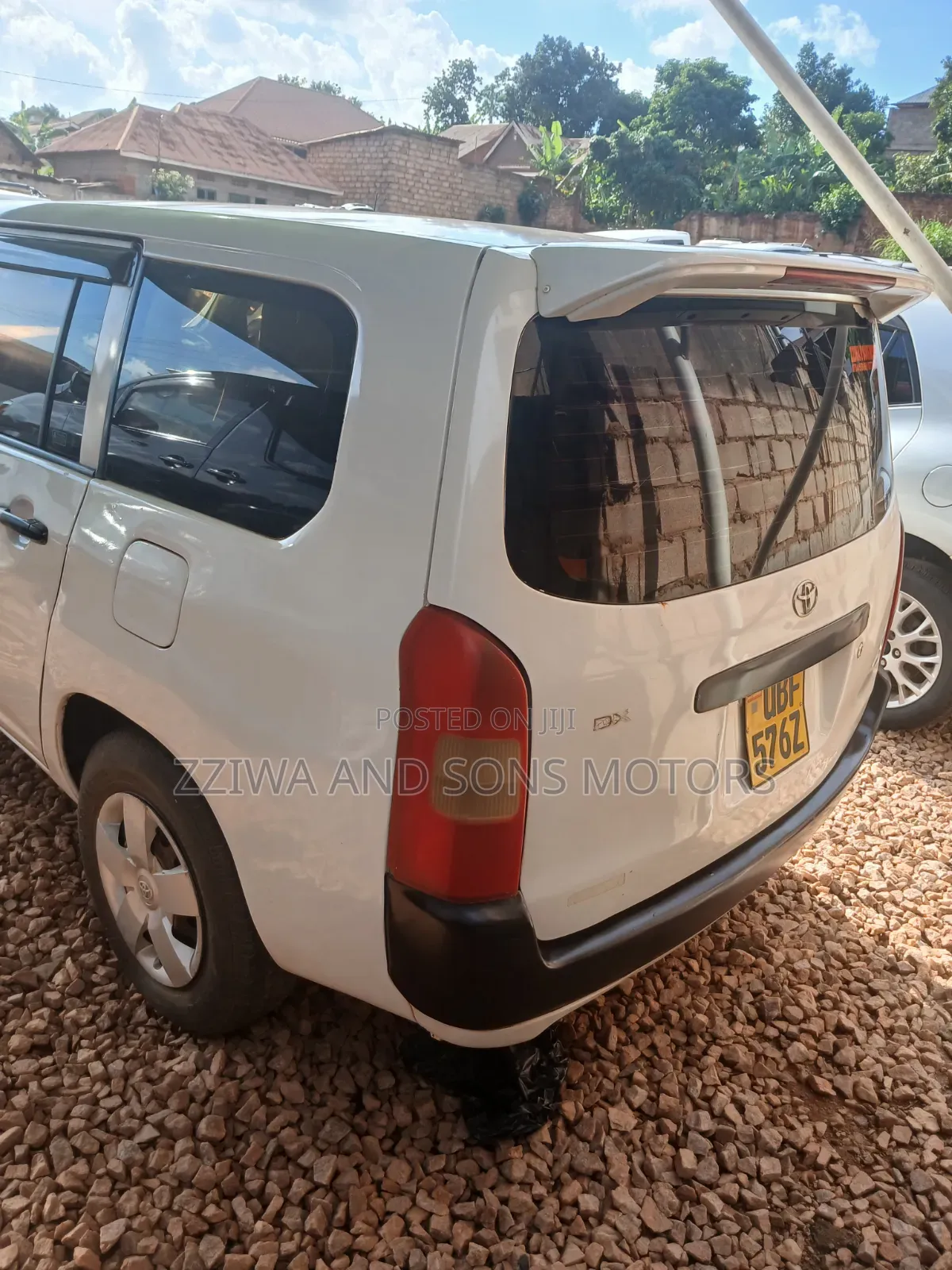 Toyota Probox 1.3 DX 2WD 2013 Silver