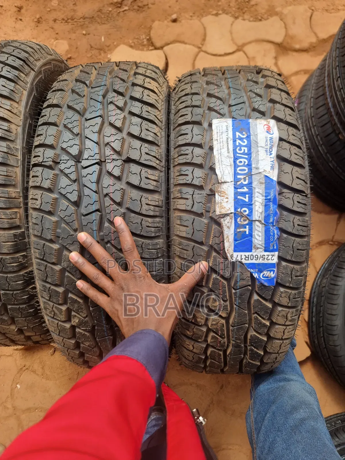 225/60r17 All Terrain Tyres for Subaru, Alphard.