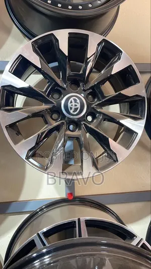 Size 17 New Rims for Land Cruiser Prado.