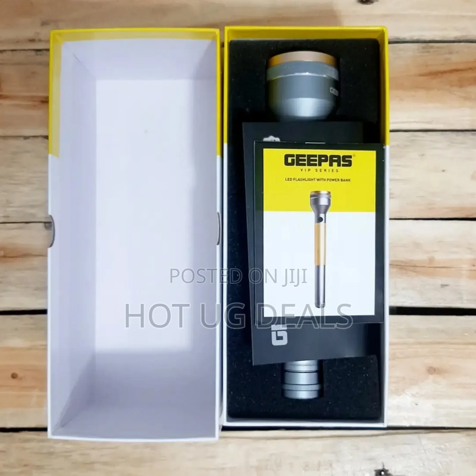 Geepas Rechargeable Led Flashlight With Power Bank With 340 Lumens