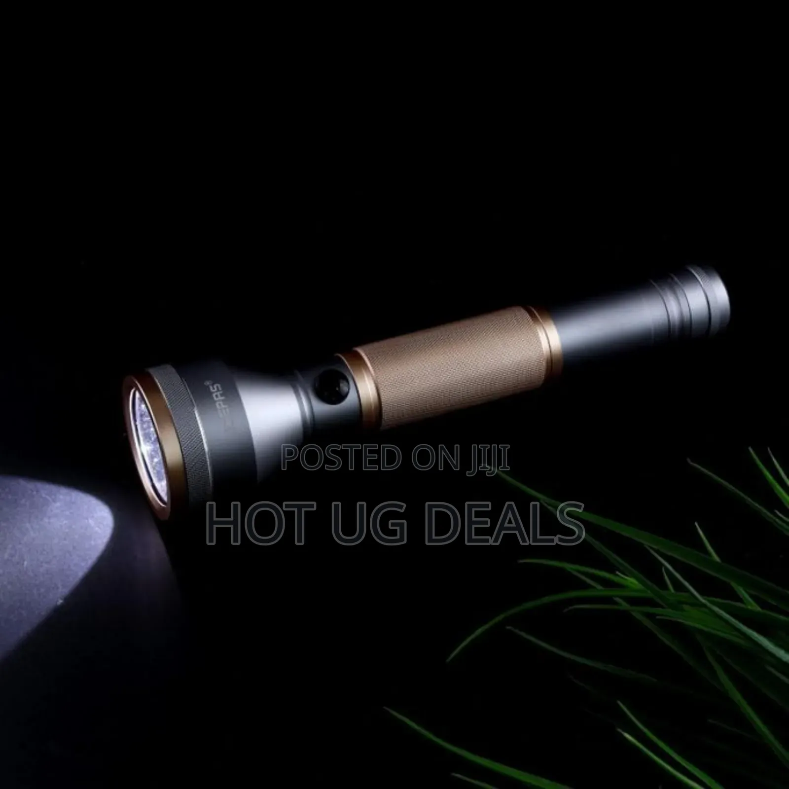 Geepas Rechargeable Led Flashlight With Power Bank With 340 Lumens