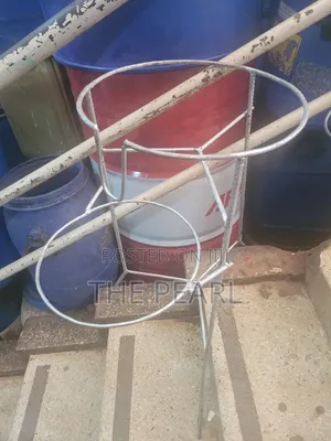 Mettallic Stand