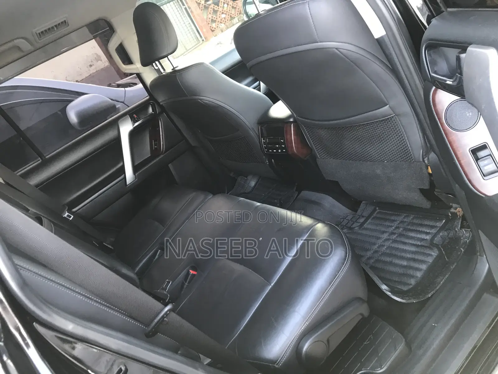 Toyota Land Cruiser Prado 2015 Black