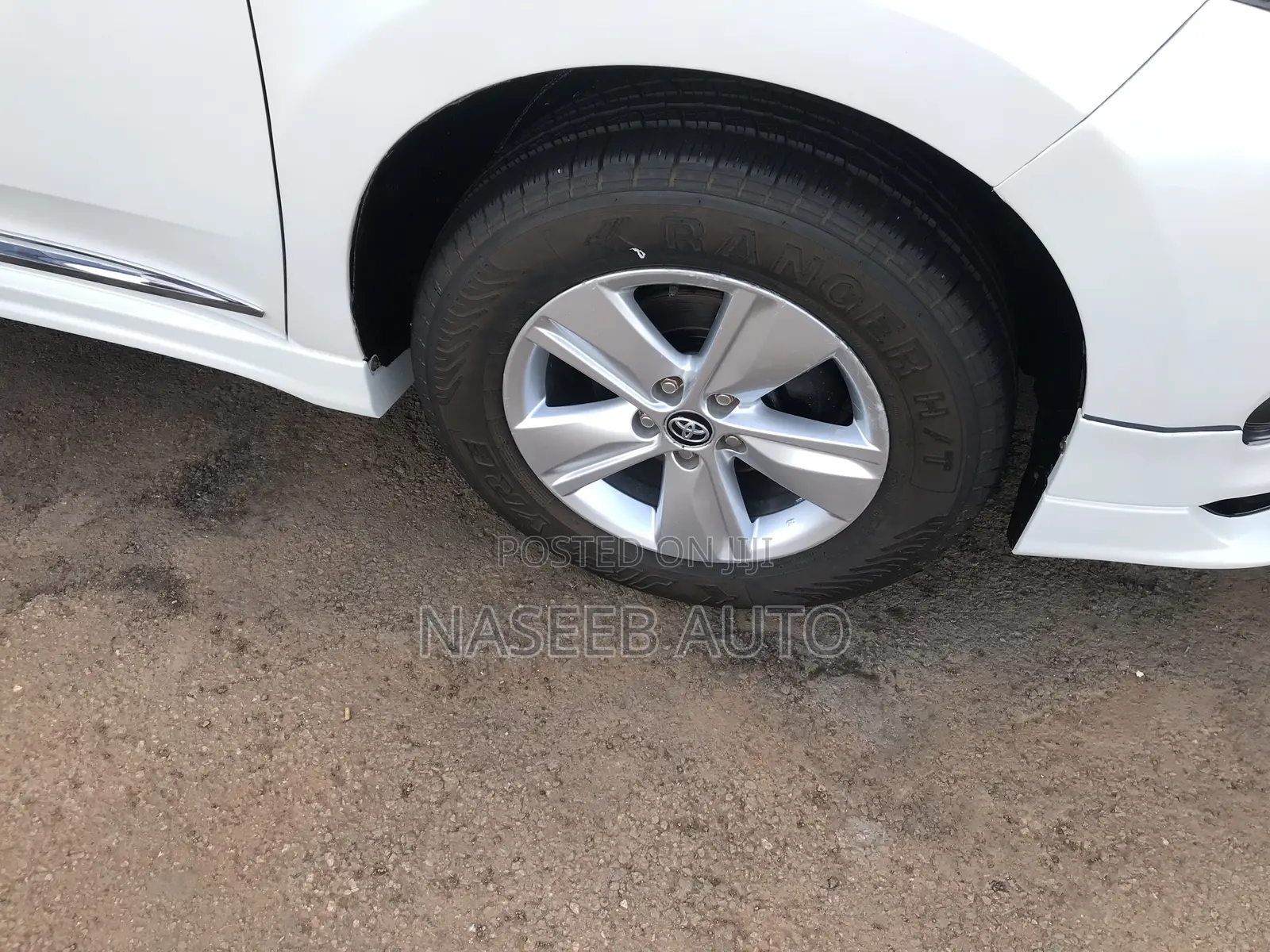 Toyota Harrier 2015 White