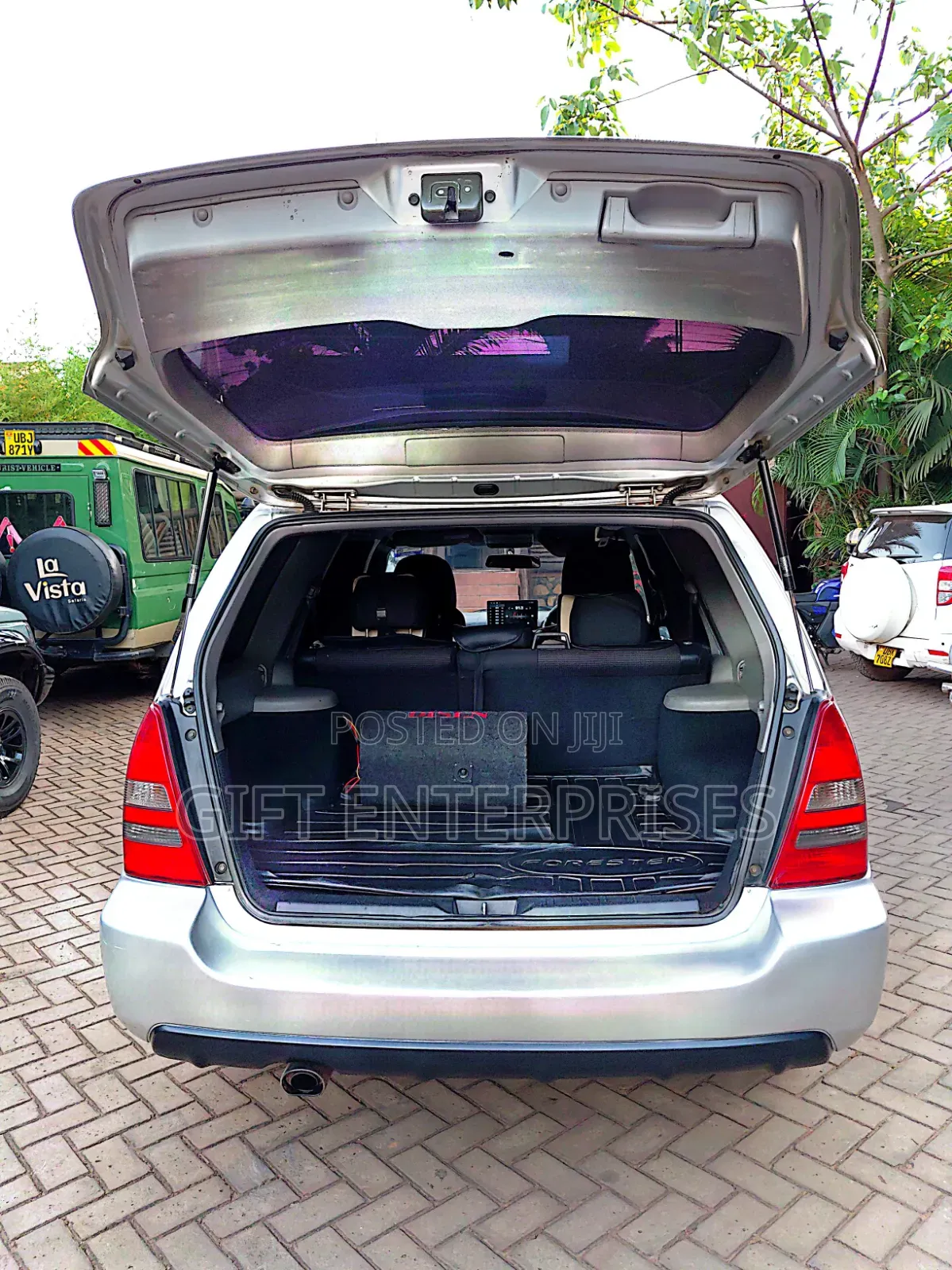 Subaru Forester 2006 Silver