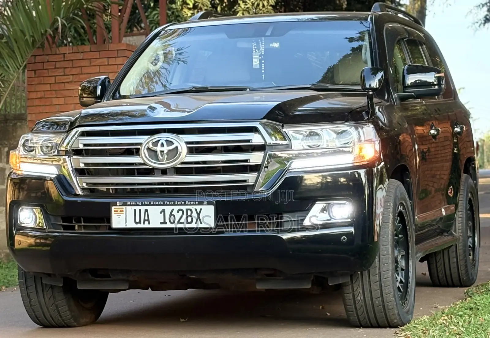Toyota Land Cruiser 4.6 V8 ZX 2014 Black
