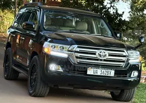 Toyota Land Cruiser 4.6 V8 ZX 2014 Black